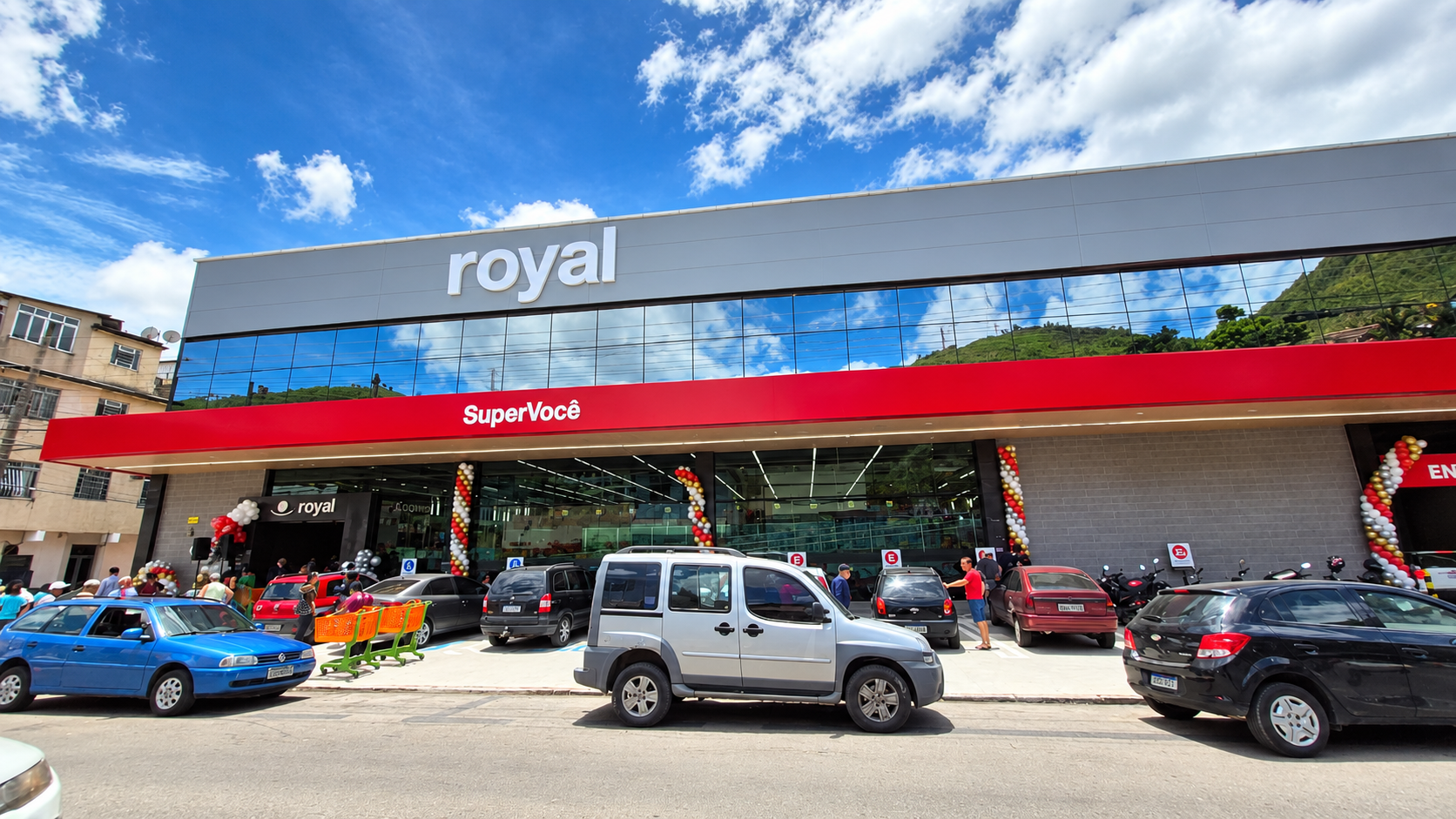 Royal inaugura sua terceira loja em Barra Mansa. Unidade abre com foco em saudabilidade e conveniência, com destaque para o Espaço Gourmet