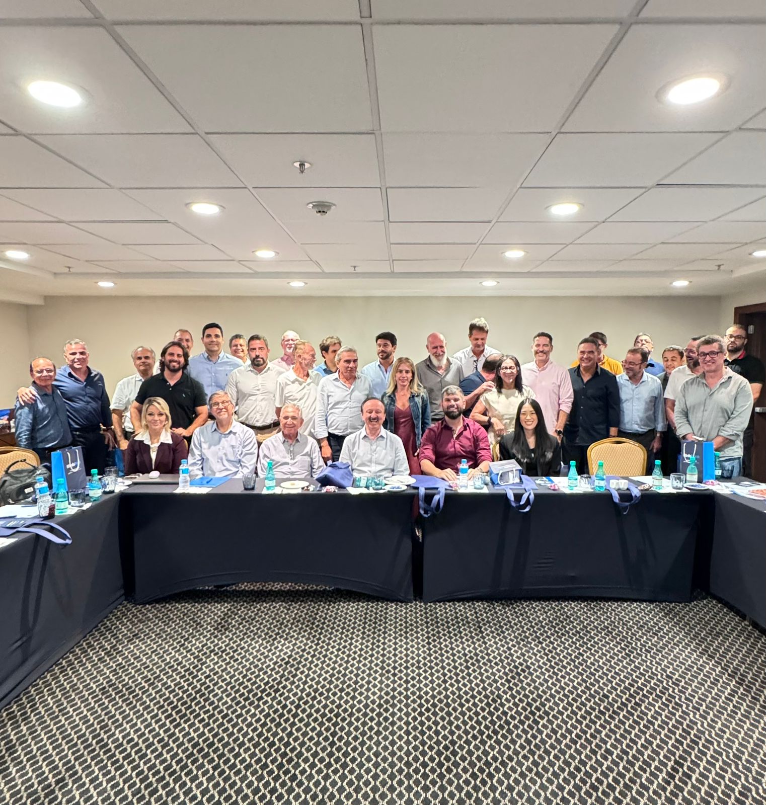 Conselho Diretor Abril