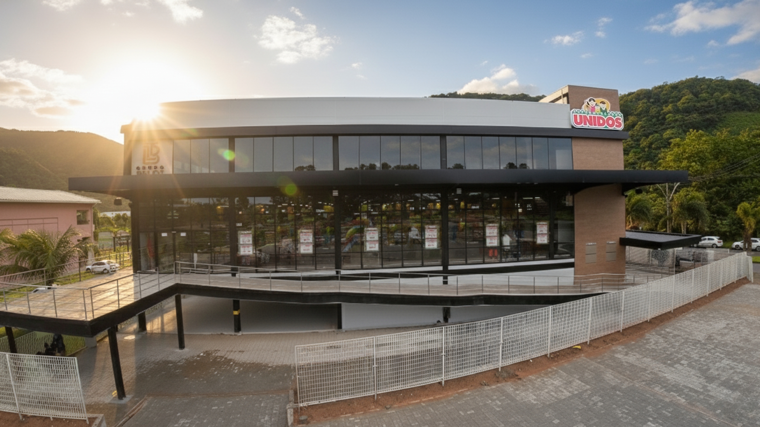 Inauguração em Mangaratiba! Rede Unidos aposta em mix variado em nova loja