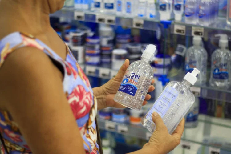Álcool 70%: Anvisa responde consulta da ASSERJ manifestando que a venda livre do produto fica restrita ao Rio Grande do Sul