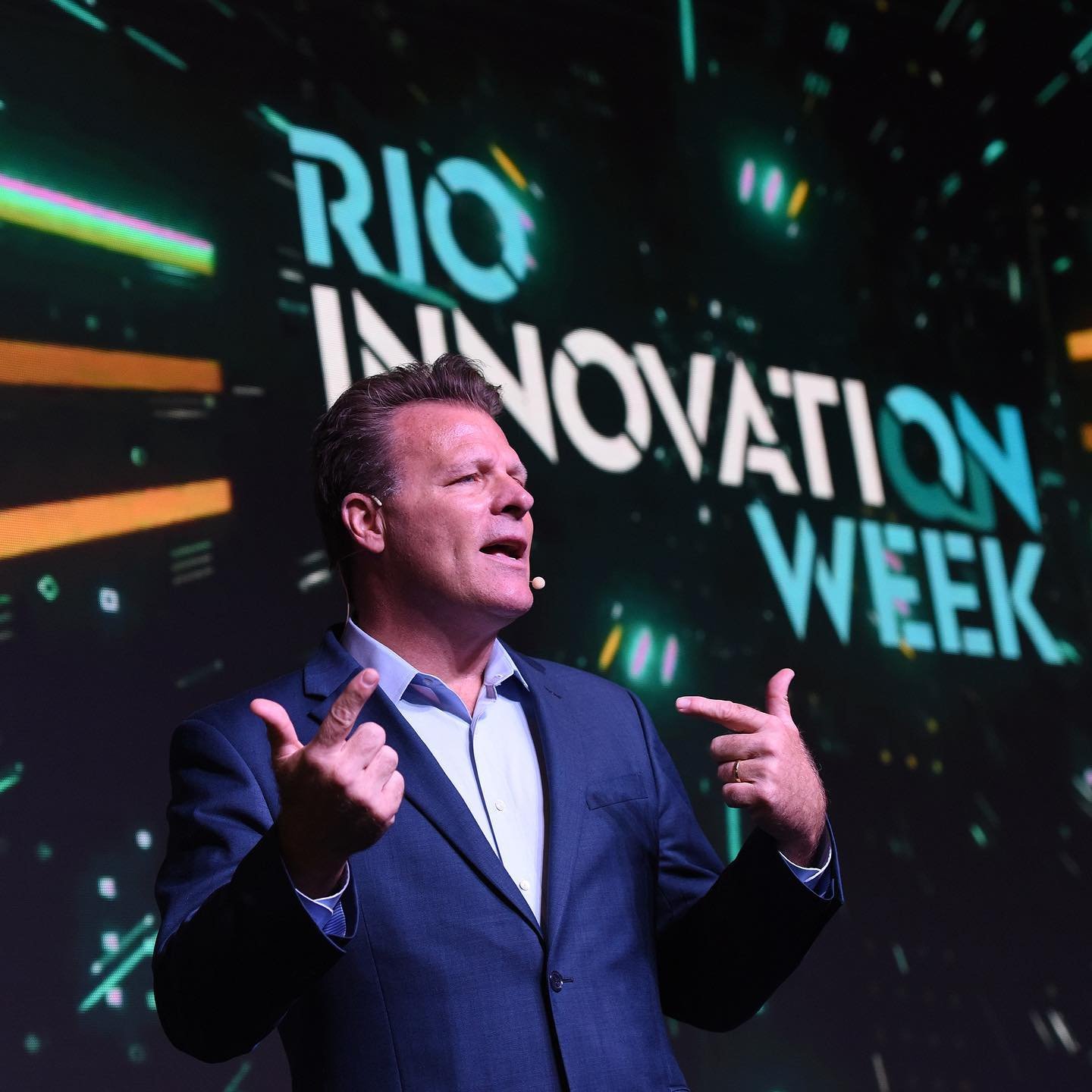 Dan e Valerie Cockerell desvendam os segredos de excelência da Disney em workshop para empresários no Rio Innovation Week