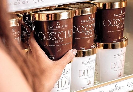 Vendas de sorvete continuam em alta devido à onda de calor no Sudeste