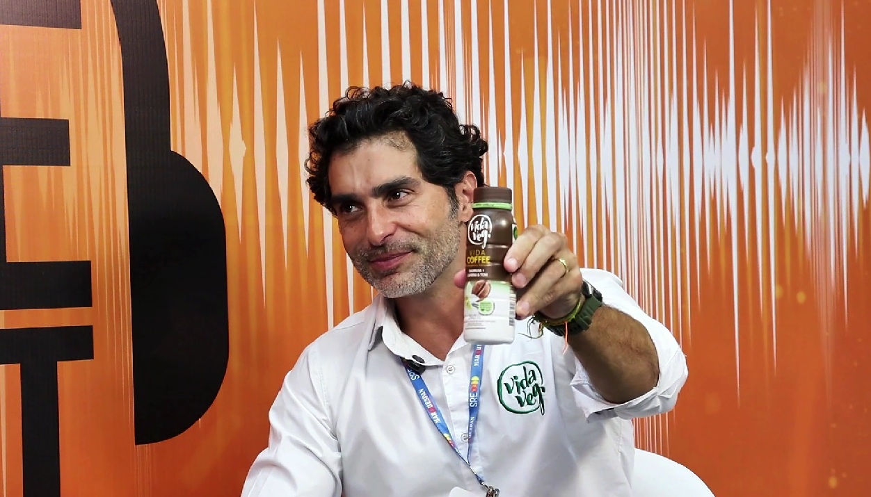 Álvaro Gazolla é CEO da Vida Veg, marca consolidada no mercado com produtos plant based