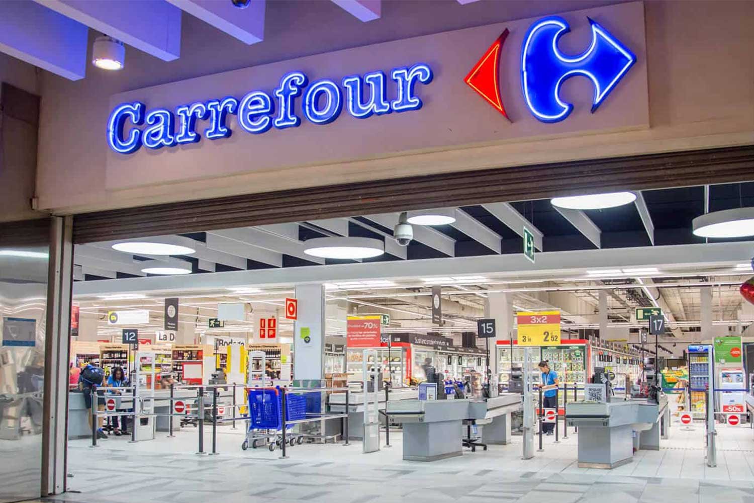 Carrefour congela preço de 17 marcas próprias até janeiro de 2022