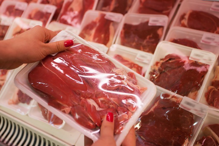Tarifaço X Carne bovina: tudo que o supermercadista precisa saber!