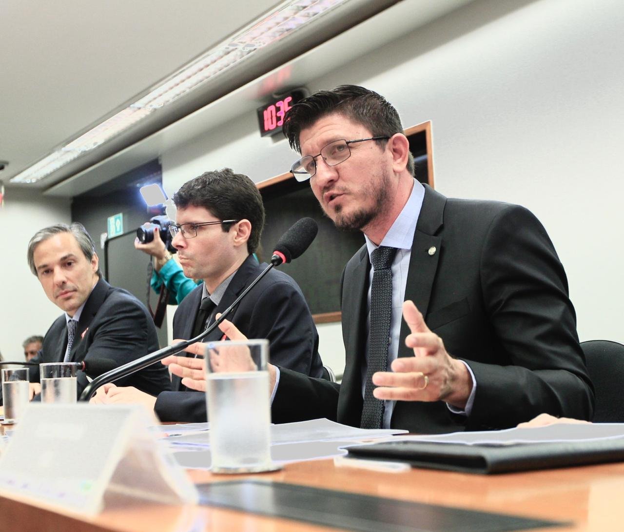 Audiência pública colocou em debate multas desproporcionais ligadas ao artigo 57 do Código de Defesa do Consumidor