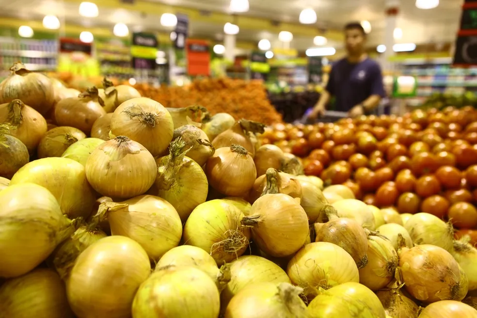 Inflação: números surpreendem e desaceleram em março