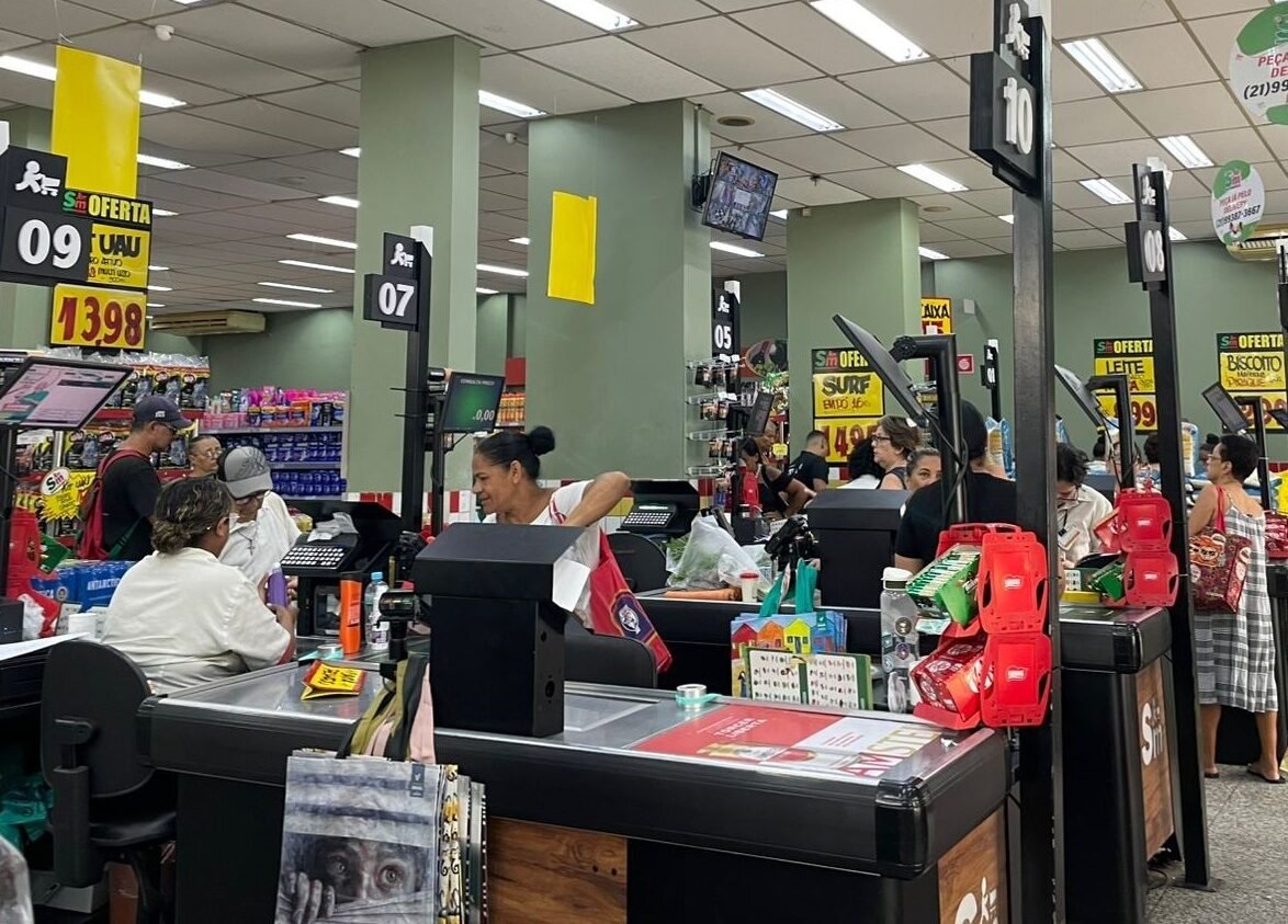 Vem saber como classes D e E estão movimentando setores de supermercados