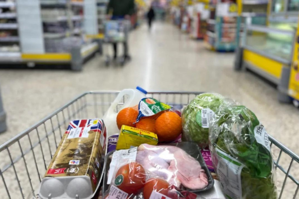 Supermercados registram mais um mês de queda de preços em setembro e seguram inflação no Rio
