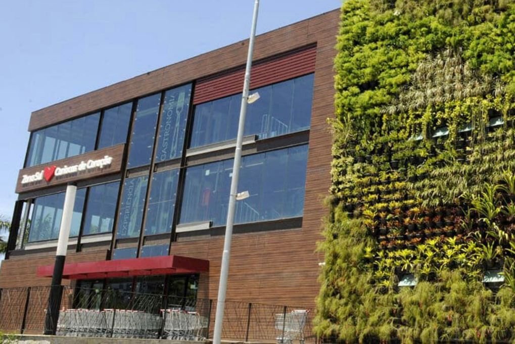 Zona Sul comemora 65 anos com o 1º Prêmio Chef do Coração