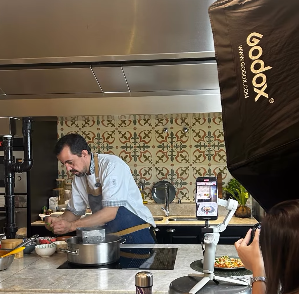 Espaço Gourmet é ambiente no Empório Farinha Pura que permite experiências