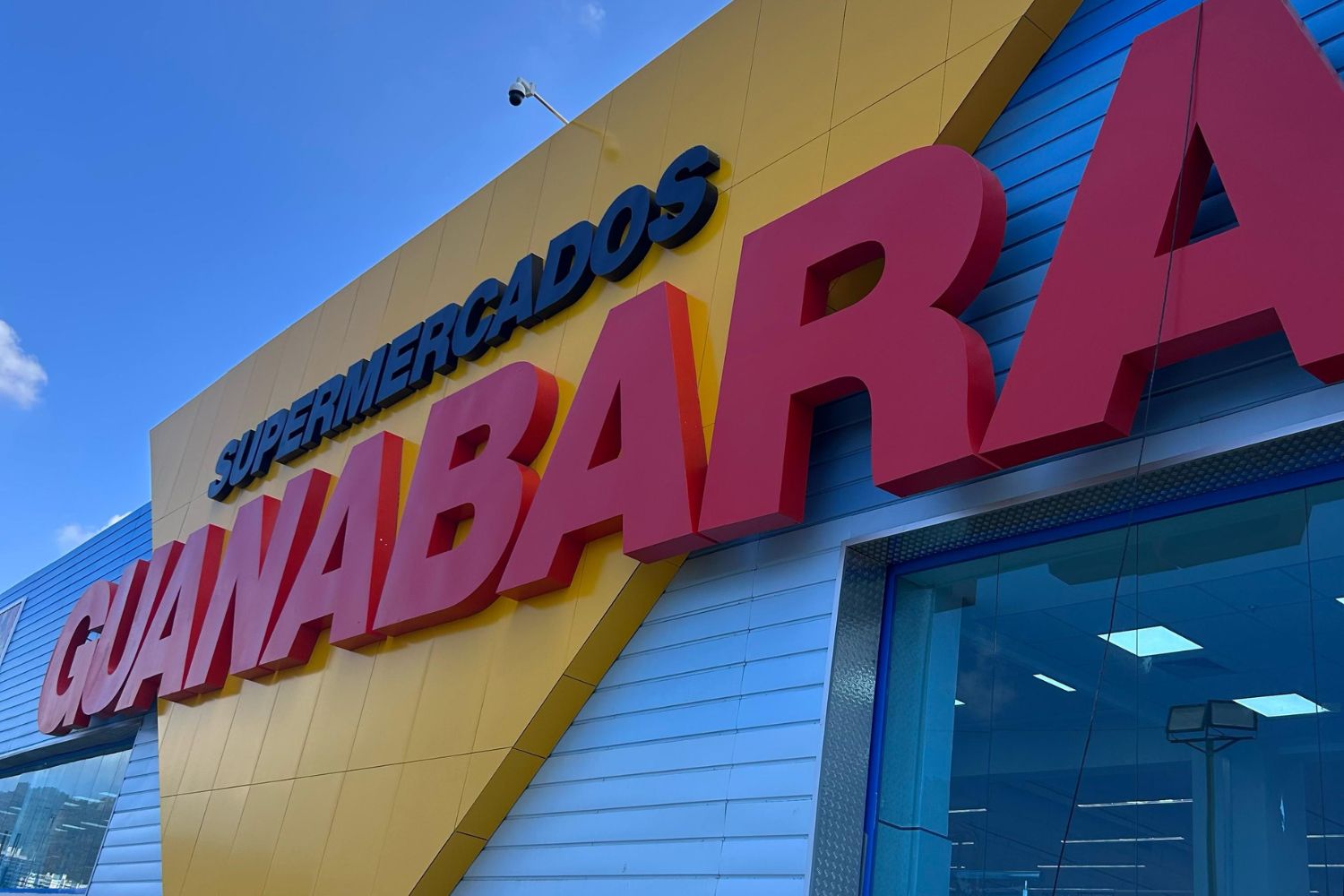 Black Fralda movimenta o Guanabara com 12 milhões de pacotes de fraldas