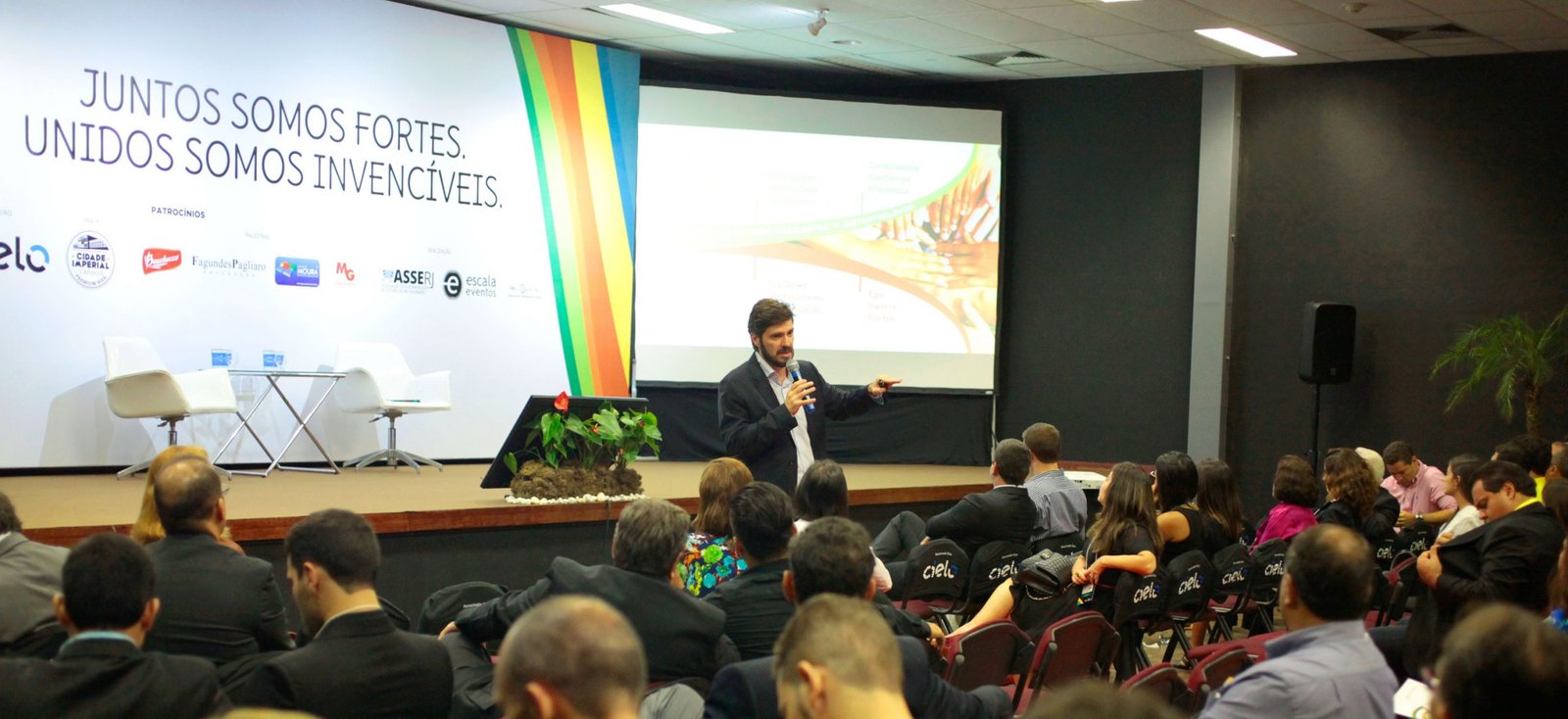 Palestras atraíram a atenção dos visitantes