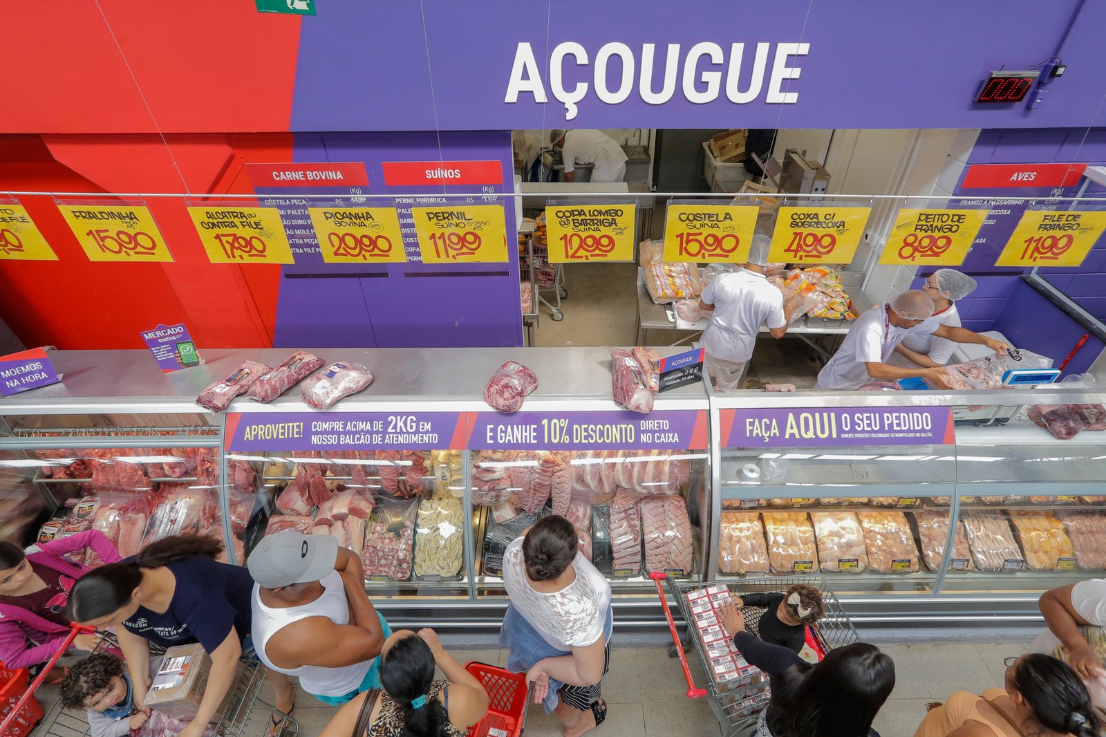 Mercado Extra reinaugura oito unidades no Rio de Janeiro