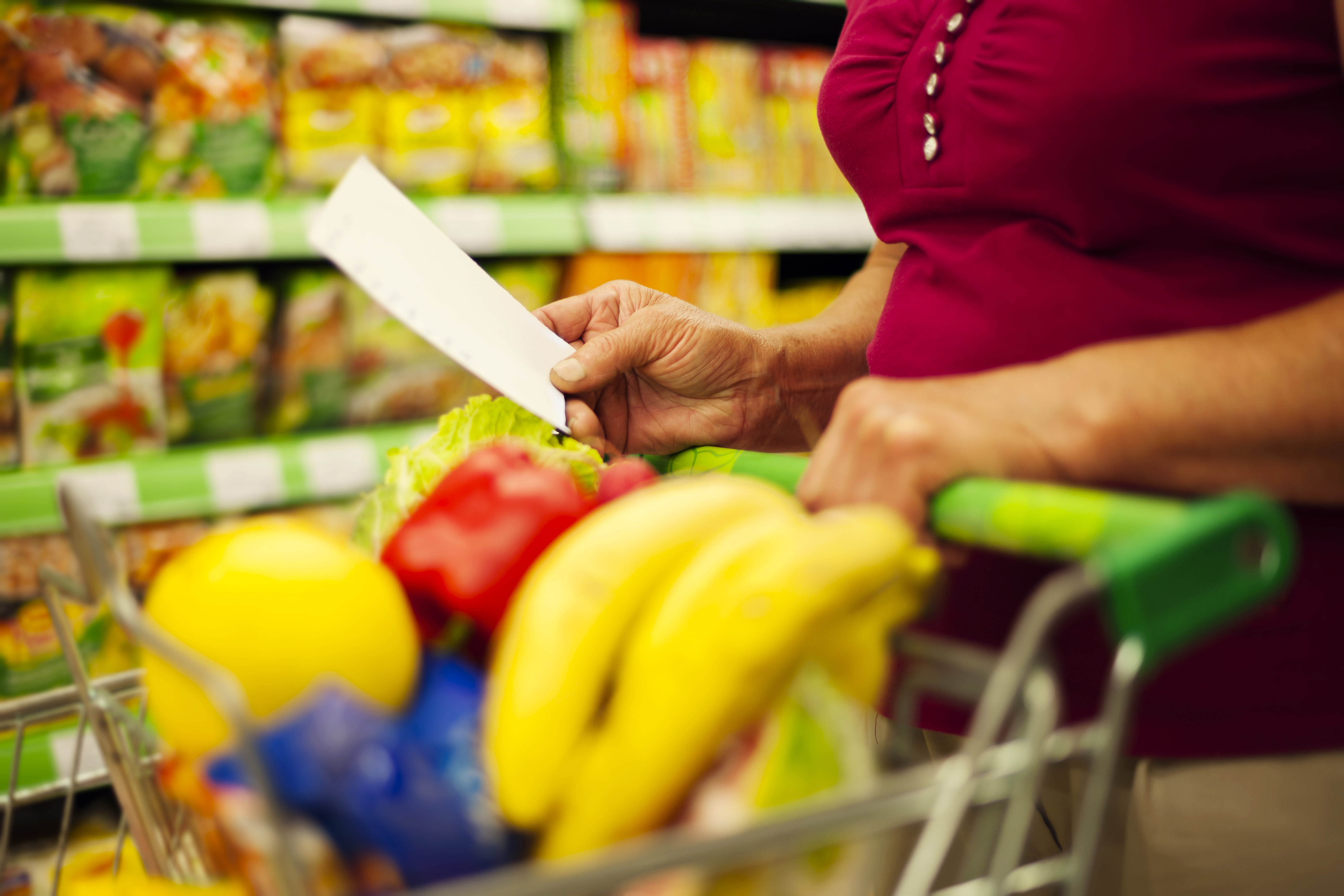 Rio de Janeiro registra queda nos preços dos alimentos em junho, aliviando o bolso das famílias fluminenses