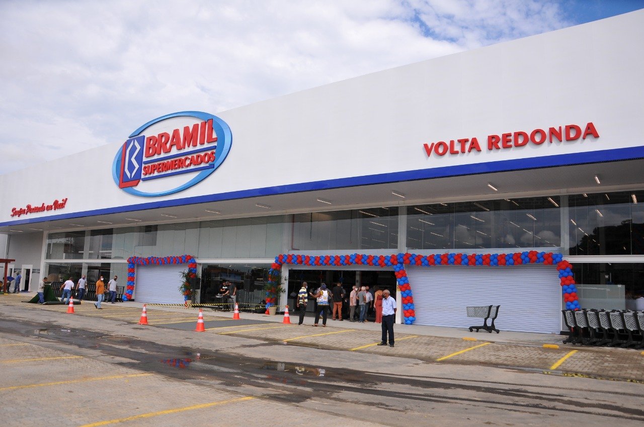 Setor supermercadista inaugura lojas e gera empregos no Rio de Janeiro