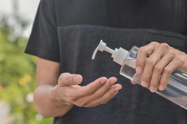 ANVISA prorroga a venda de álcool líquido 70% até fevereiro