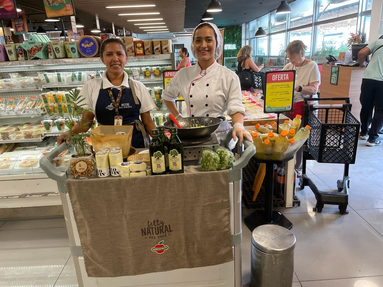 Degustação no Hortifruti atrai clientes e aumenta as vendas