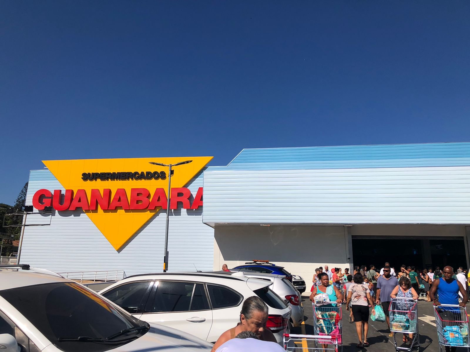 Supermercados Guanabara inaugura nova loja no Tanque