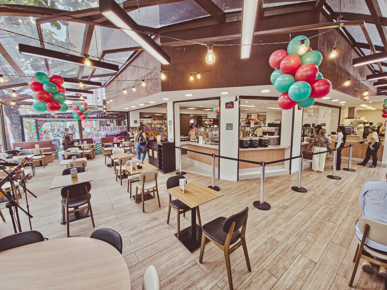 Coworking no supermercado? Sim! Vem saber tudo sobre reinauguração da Hortifruti Tijuca