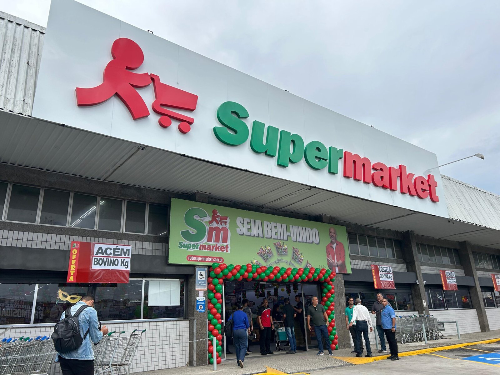 Supermarket inaugura loja no Largo da Pavuna com foco em atendimento e variedade
