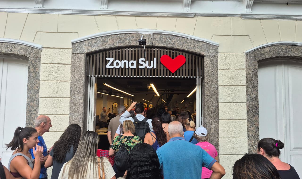 Nova loja do Zona Sul no Catete fica em prédio histórico datado de 